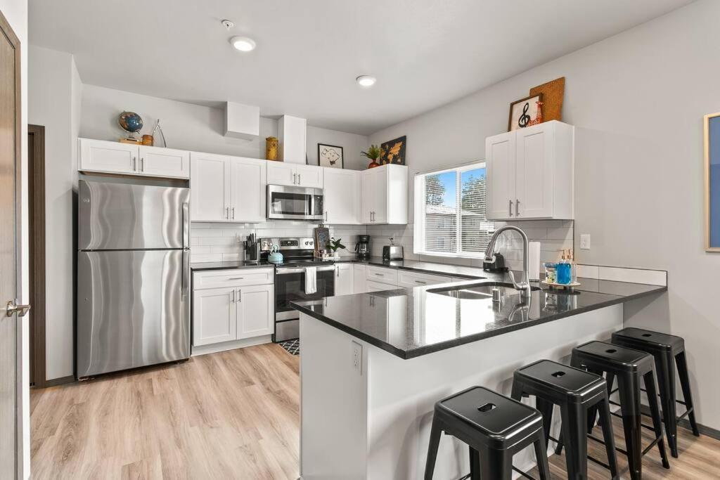 New 2 Bed 2 Bath Near Perry District And Dt Daire Spokane Dış mekan fotoğraf