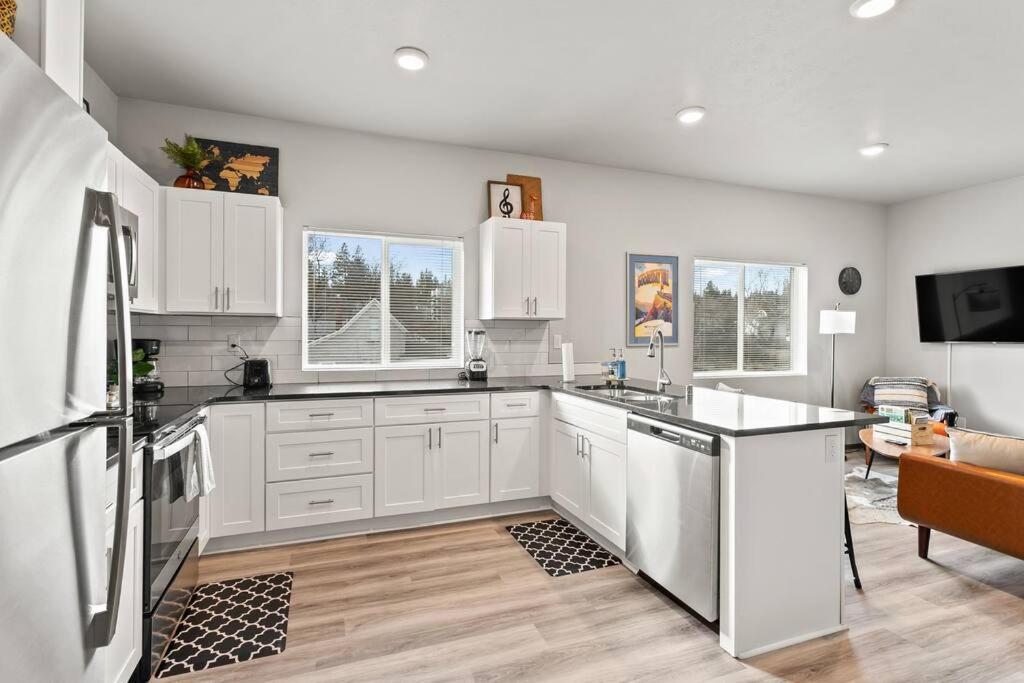 New 2 Bed 2 Bath Near Perry District And Dt Daire Spokane Dış mekan fotoğraf